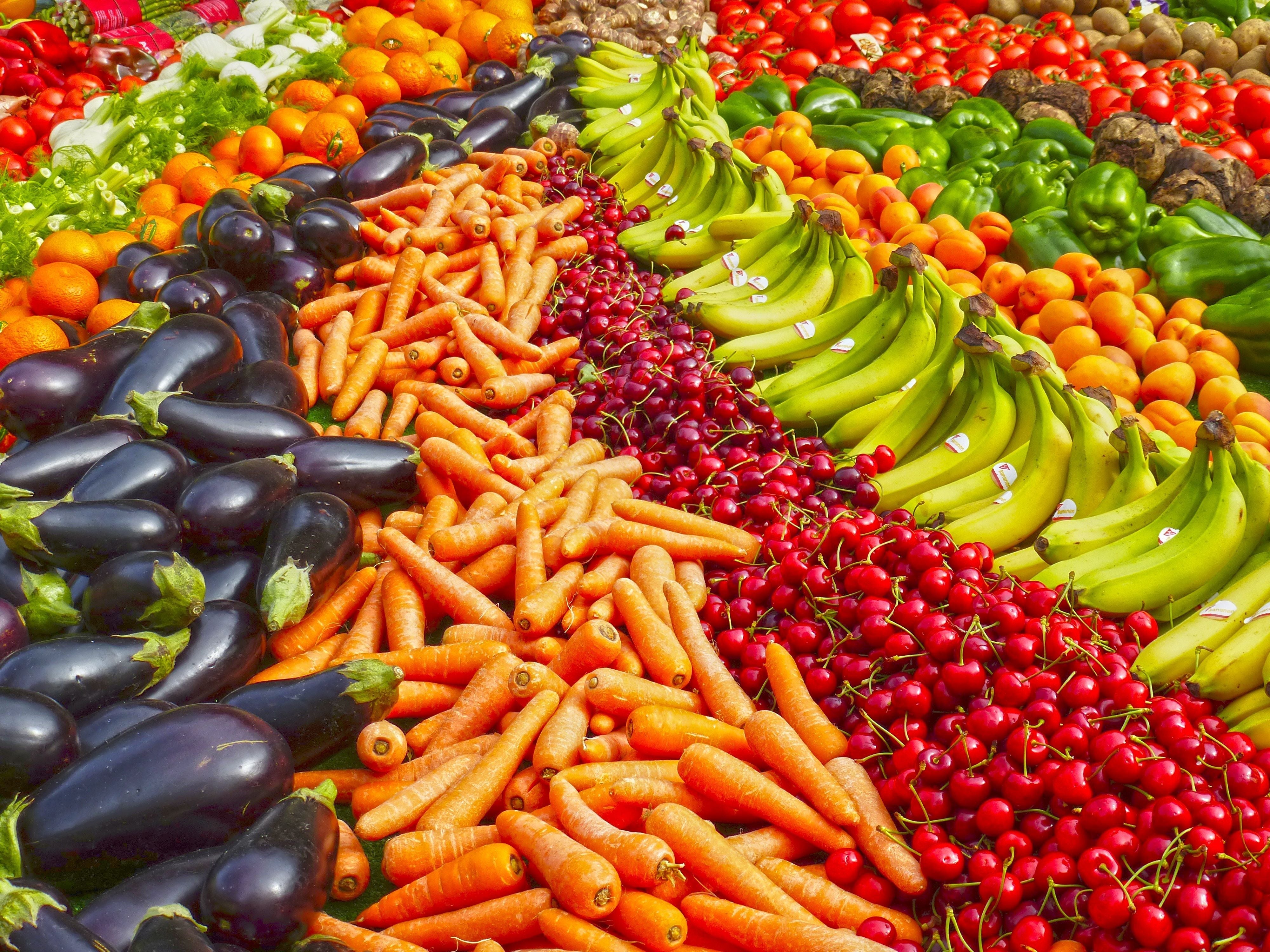 The Color Prescription: Clinical Benefits of Colorful Fruits and Vegetables